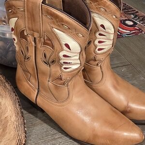 Oak Tree Farms Butterfly Booties